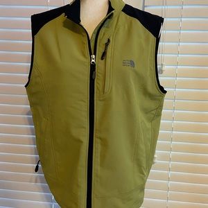 Autobahn Classic Sport Size 100 (Medium) Avocado Green Vest Black Details